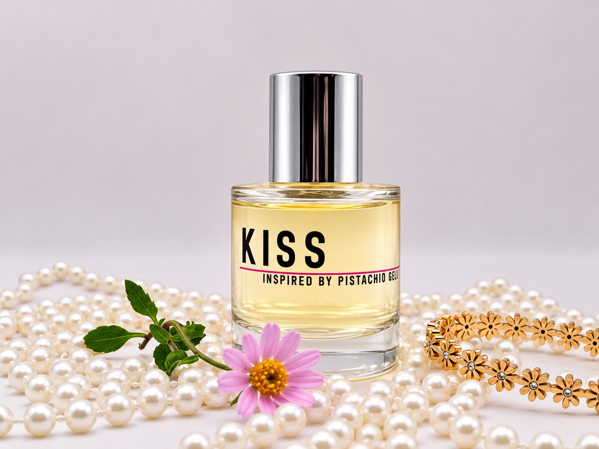 Kiss - Inspired by Kayali's Yum Pistachio Gelato, 33
